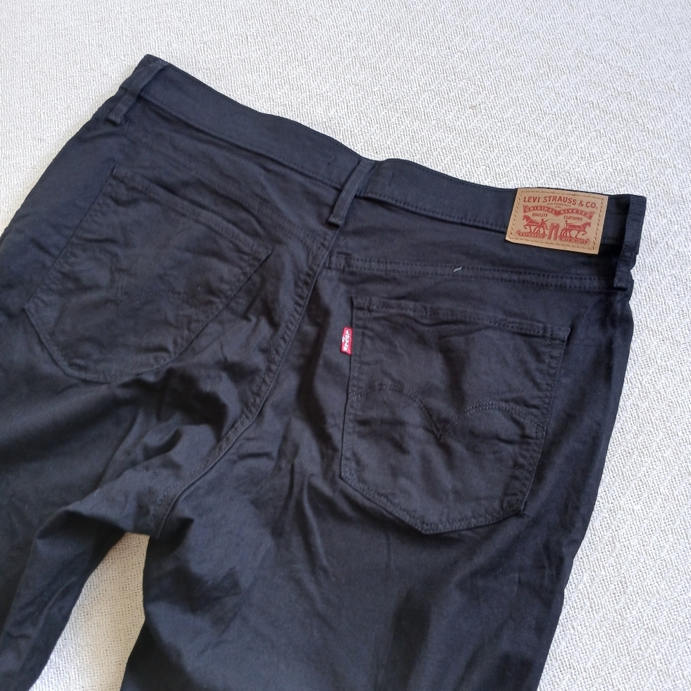 levis ♡ 311 shaping skinny black pants 31 dark acadamia goth